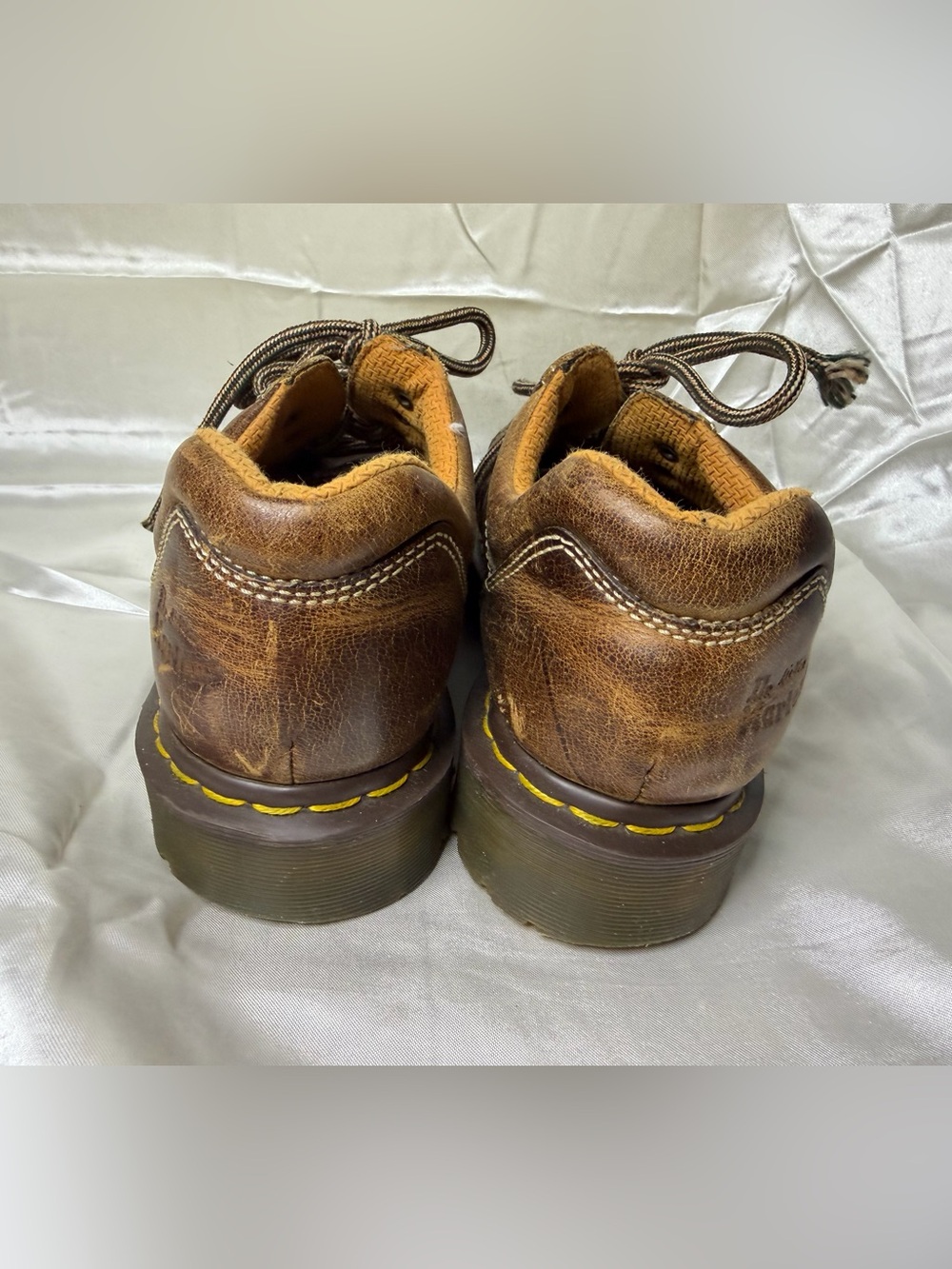 Dr Martens AW004 Brown Leather Oxford Shoes Womens 9 Mens 8 Y2K Distressed - Picture 4 of 11